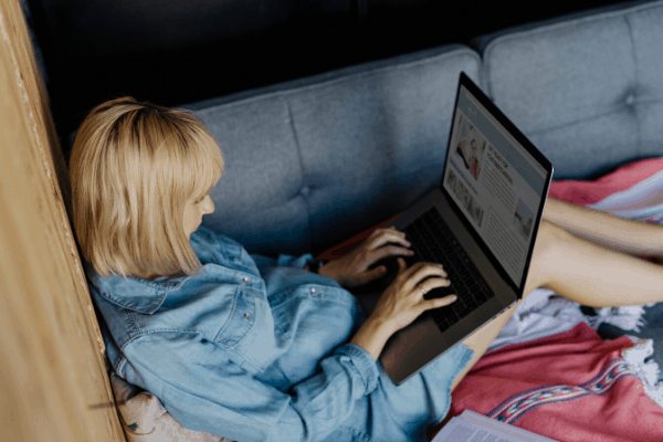 11 Inspiring Answers from a Full-Time Mom Blogger